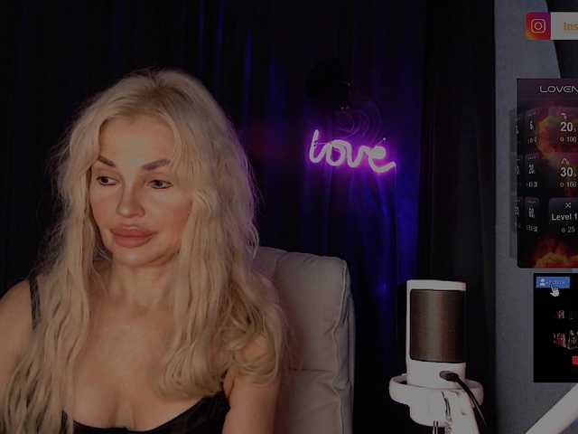 Margo77-1 live cam