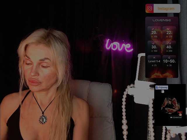 Margo77-1 live cam on BongaCams