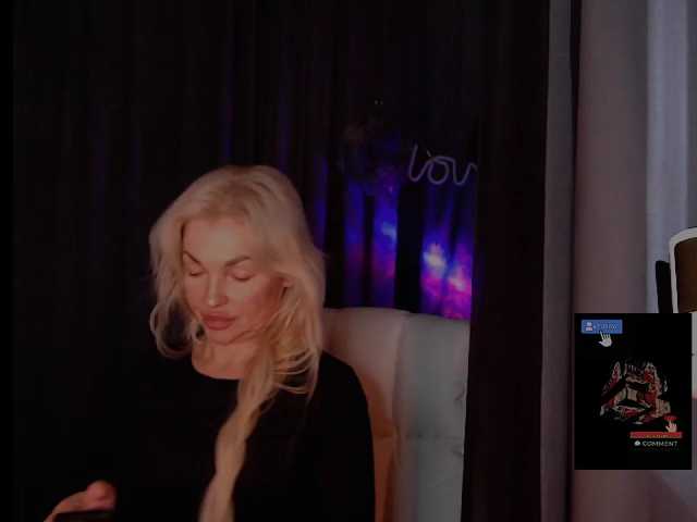 Margo77-1 live cam on BongaCams