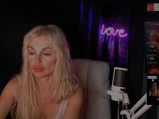 Margo77-1 live cam