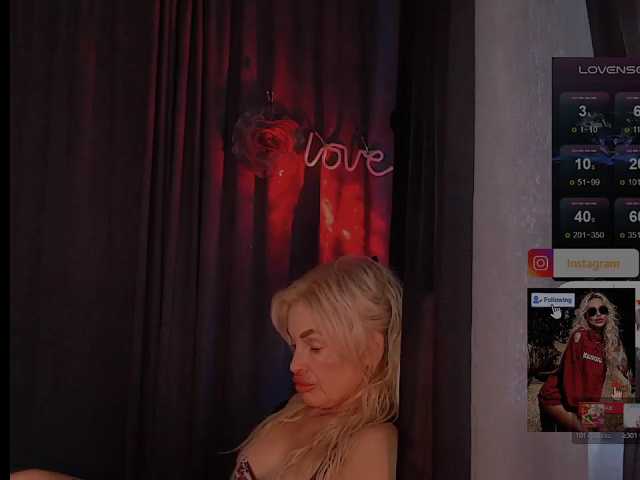 Margo77-1 live cam preview