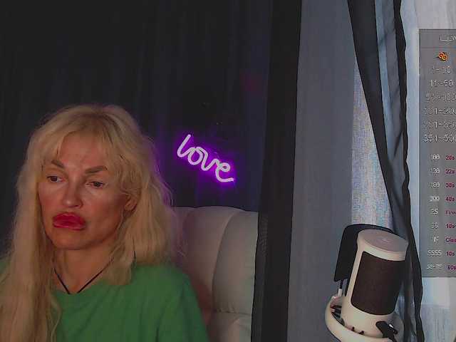 Margo77-1 live webcam show