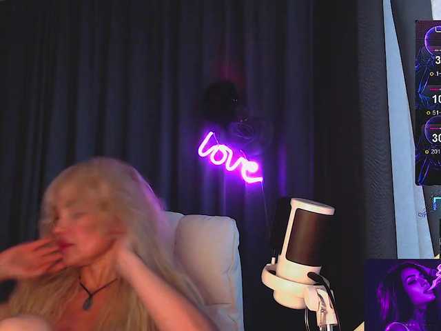 Margo77-1 live webcam show
