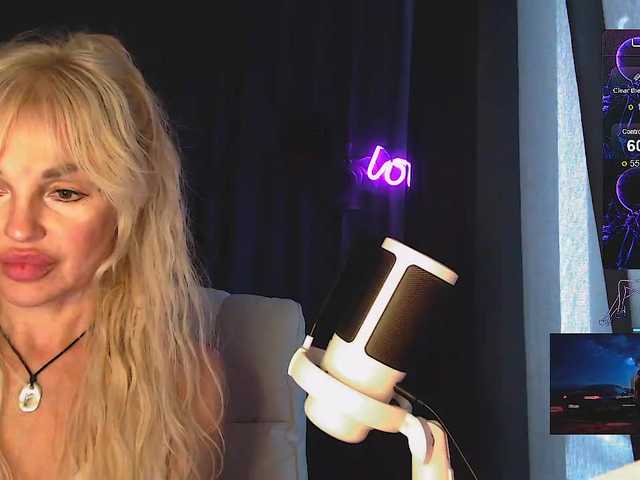 Margo77-1 live cam on BongaCams