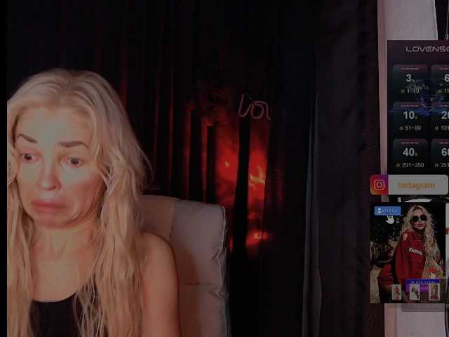 Margo77-1 live cam on BongaCams