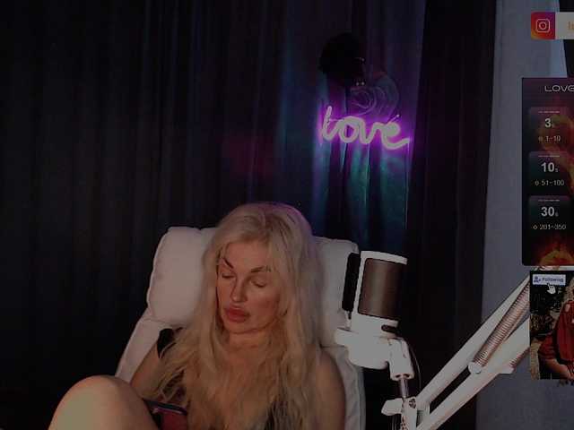 Margo77-1 live cam