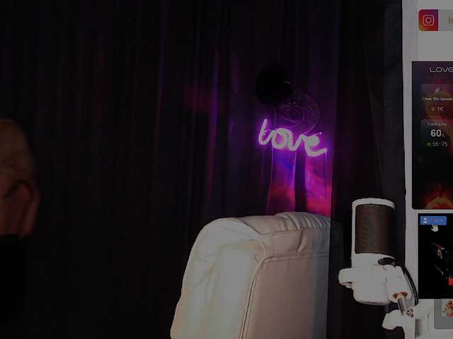 Margo77-1 live cam on BongaCams
