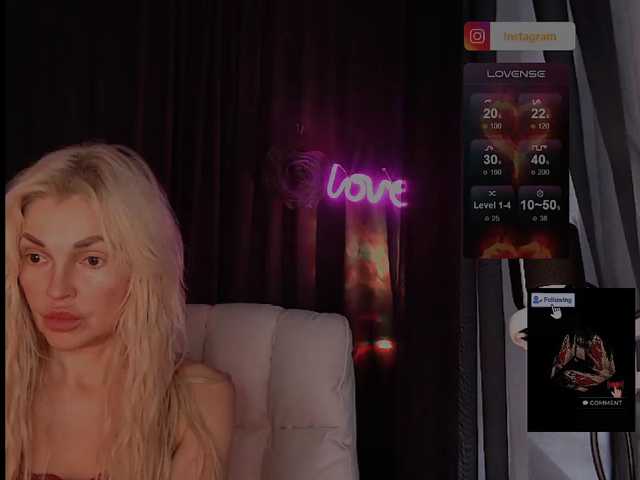 Margo77-1 live cam on BongaCams