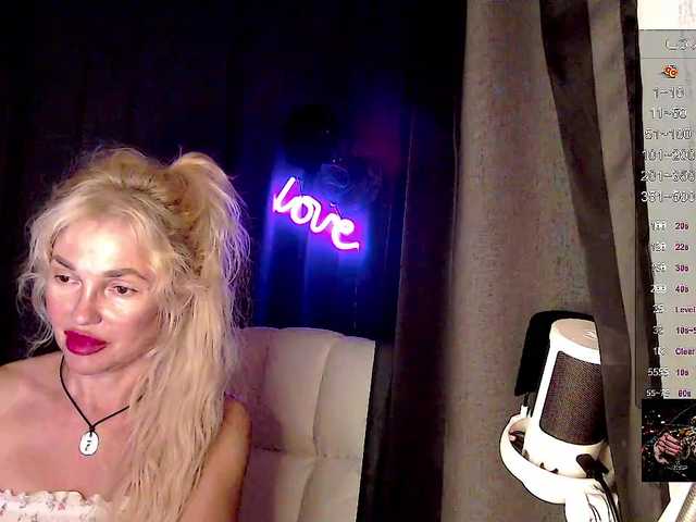 Margo77-1 live webcam show