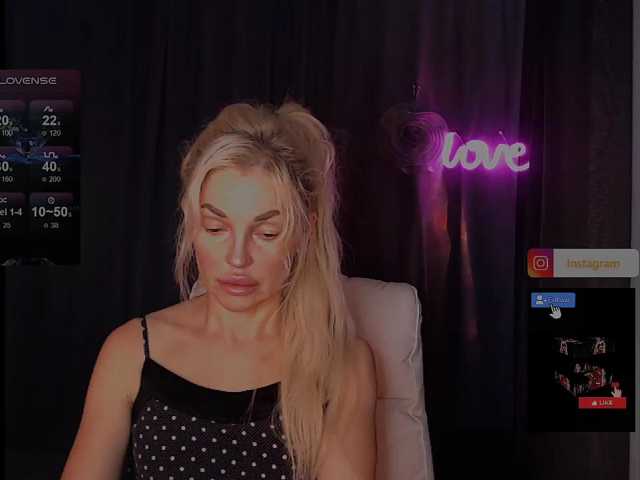 Margo77-1 live cam on BongaCams