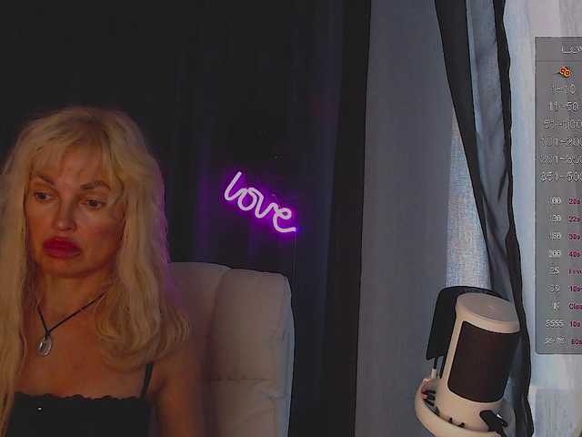 Margo77-1 live webcam show