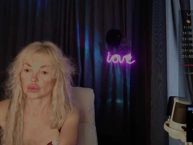 Margo77-1 live cam on BongaCams