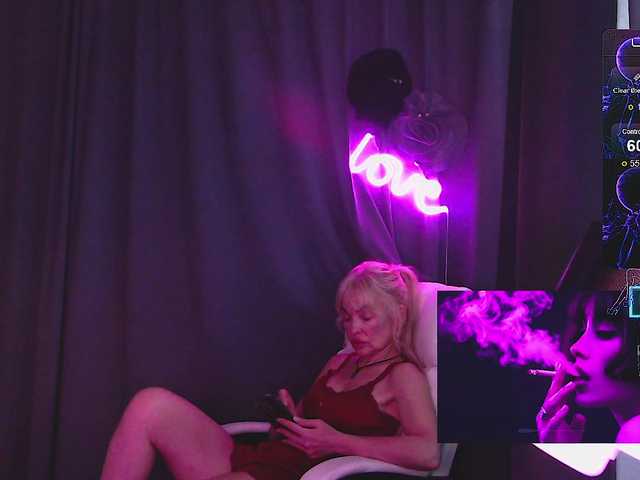 Margo77-1 live cam on BongaCams