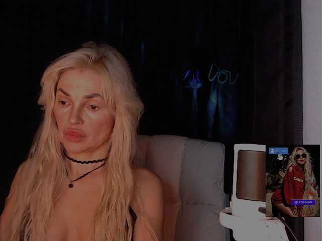 Margo77-1 live cam on BongaCams