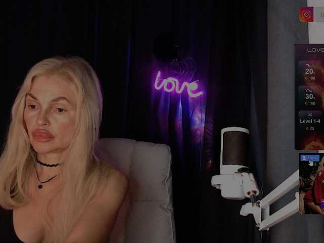Margo77-1 live cam on BongaCams