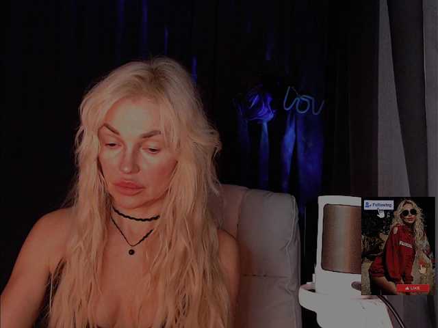Margo77-1 live cam on BongaCams