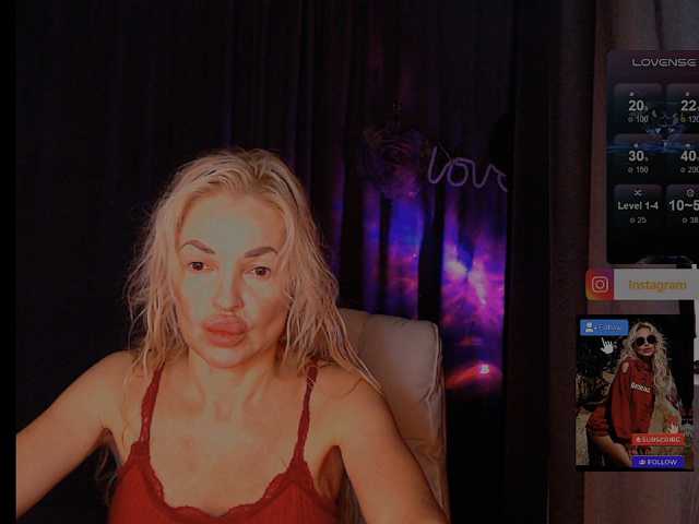 Margo77-1 live cam on BongaCams