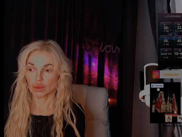 Margo77-1 live cam on BongaCams