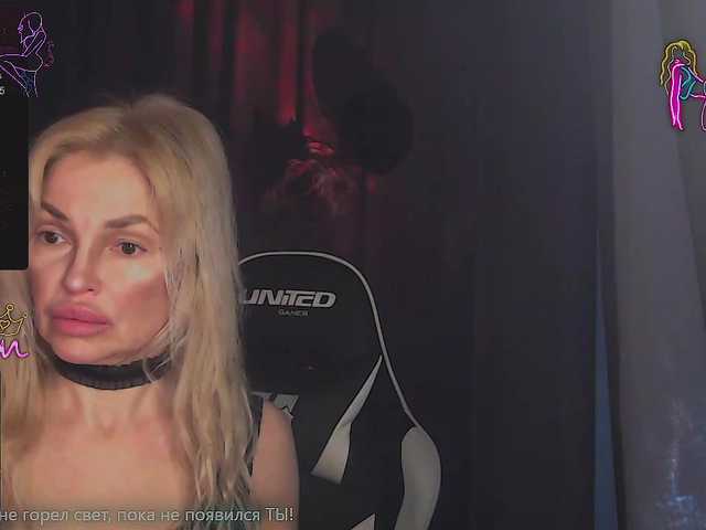 Margo77-1's BongaCams show and profile