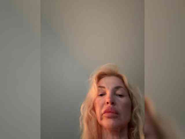free voyeur web cam Margo77-1