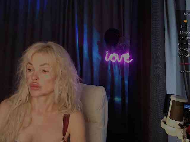 Margo77-1 Live Webcam on BongaCams
