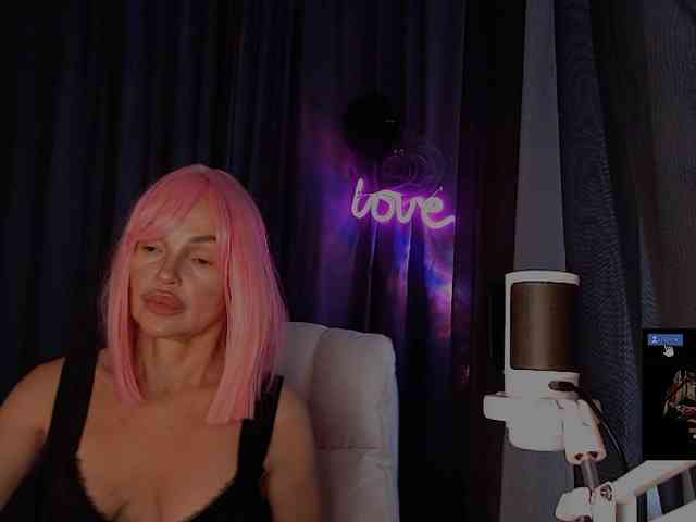 Margo77-1 Live Webcam on BongaCams