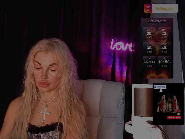 margo77-1's live room