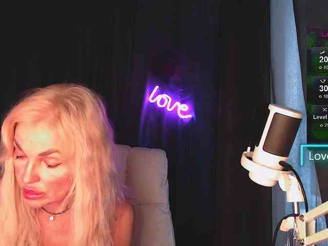 Margo77-1 Sex Cam Show