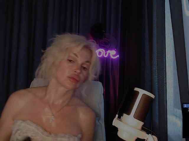 Margo77-1 webcam