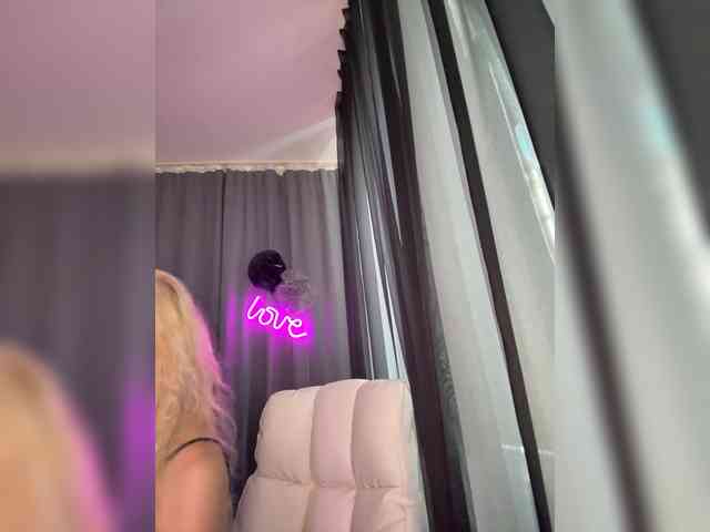Margo77-1 webcam