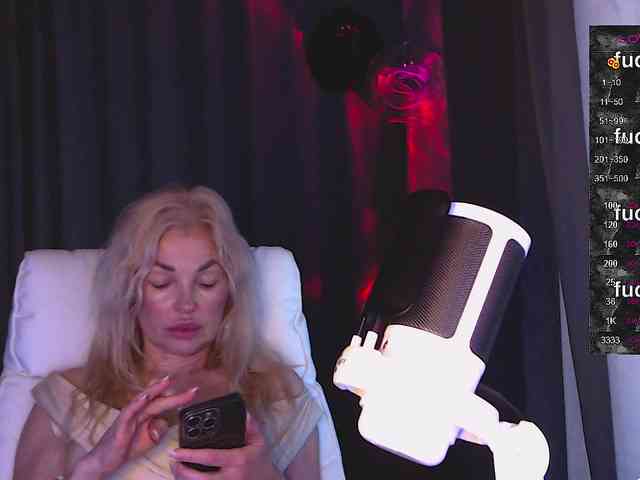 Margo77-1 webcam