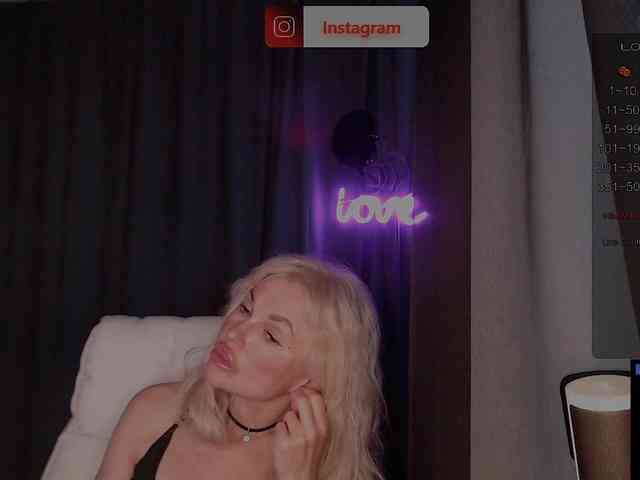 margo77-1's live room