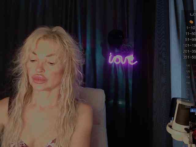 Margo77-1 Live Webcam on BongaCams