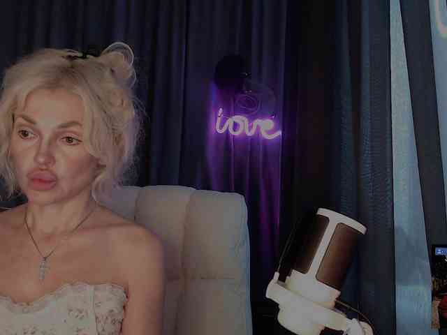 Margo77-1 webcam