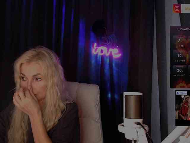 Margo77-1 webcam