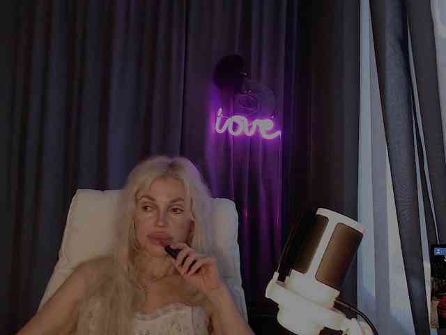 Margo77-1 webcam