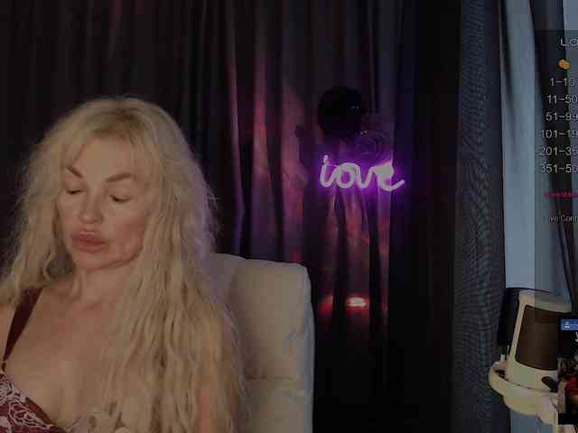 Margo77-1 Live Webcam on BongaCams