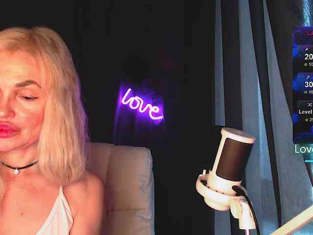 Margo77-1 Sex Cam Show