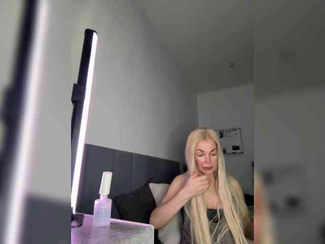 Margo77-1 webcam