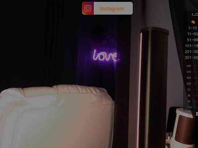 margo77-1's live room
