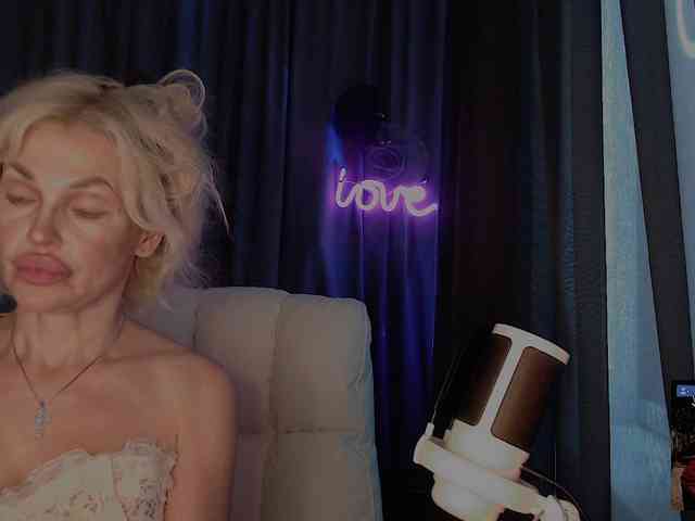 Margo77-1 webcam