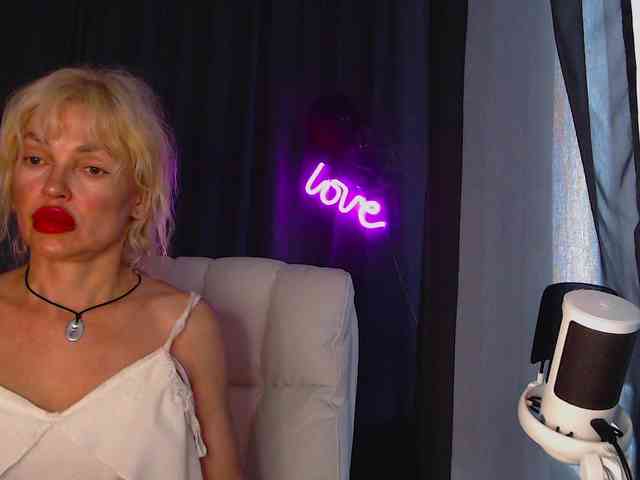 Margo77-1 webcam