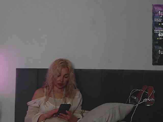 Margo77-1 webcam