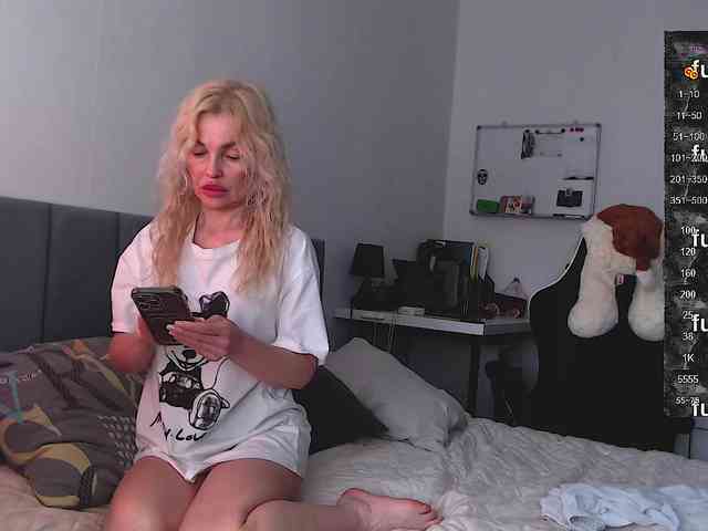 Margo77-1 webcam