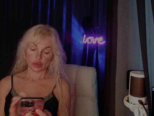 Margo77-1 webcam
