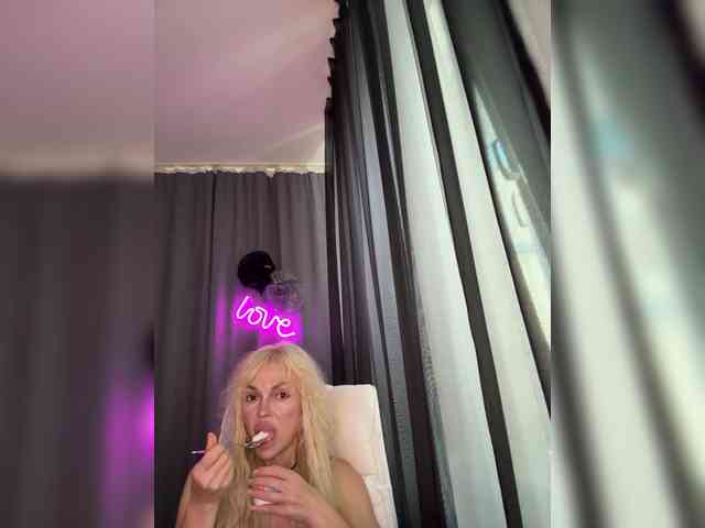 Margo77-1 webcam