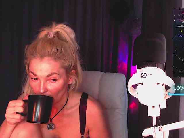Margo77-1 webcam