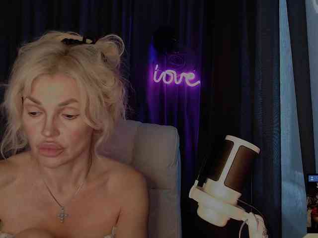 Margo77-1 webcam