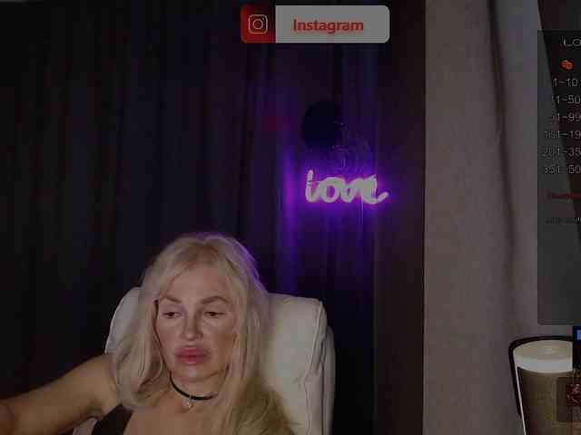 margo77-1's live room