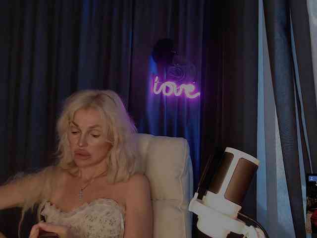 Margo77-1 webcam